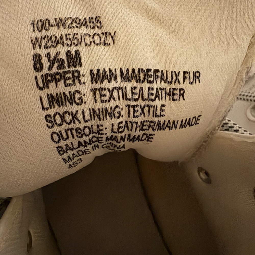 Women's White Winter Boots - Picture 2 of 5